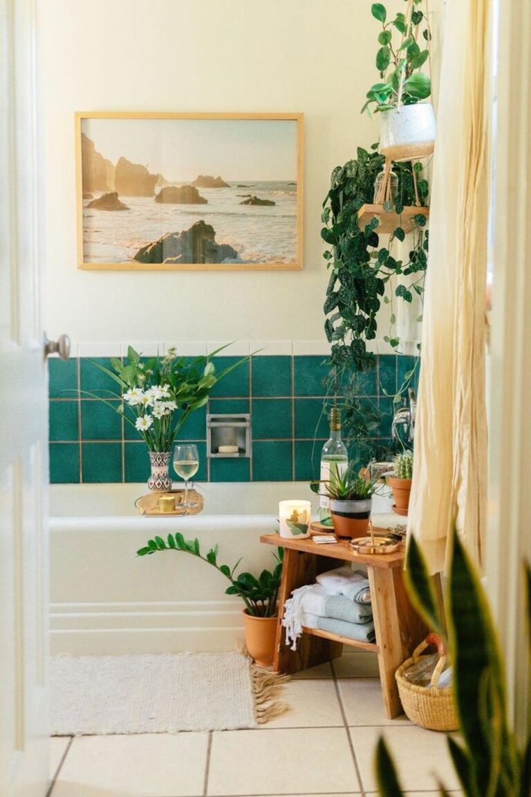 14 Baños Boho Chic en Verde: Inspírate en la Naturaleza para tu Hogar