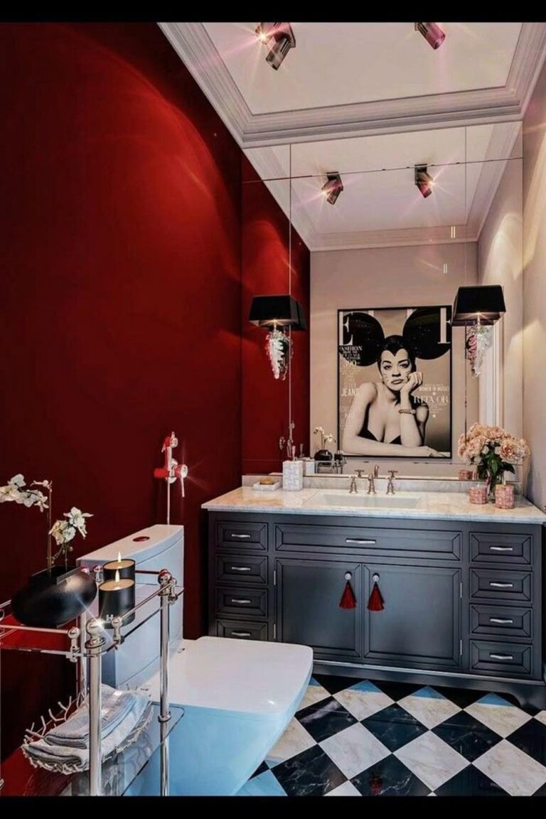 13 Ideas en Burdeos para un Baño con Estilo que Te Encantará