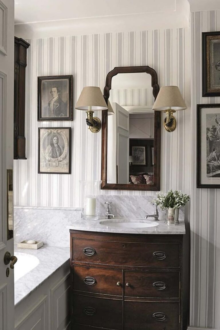 16 Ideas para un Baño ‘Old Money’: Elegancia y Estilo en tu Hogar