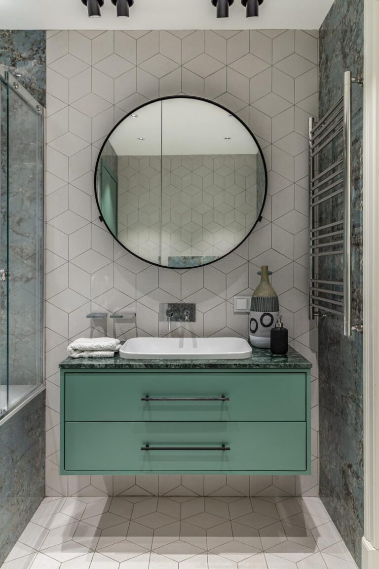 13 Baños con Lavabo Individual que Te Harán Querer Renovar el Tuyo