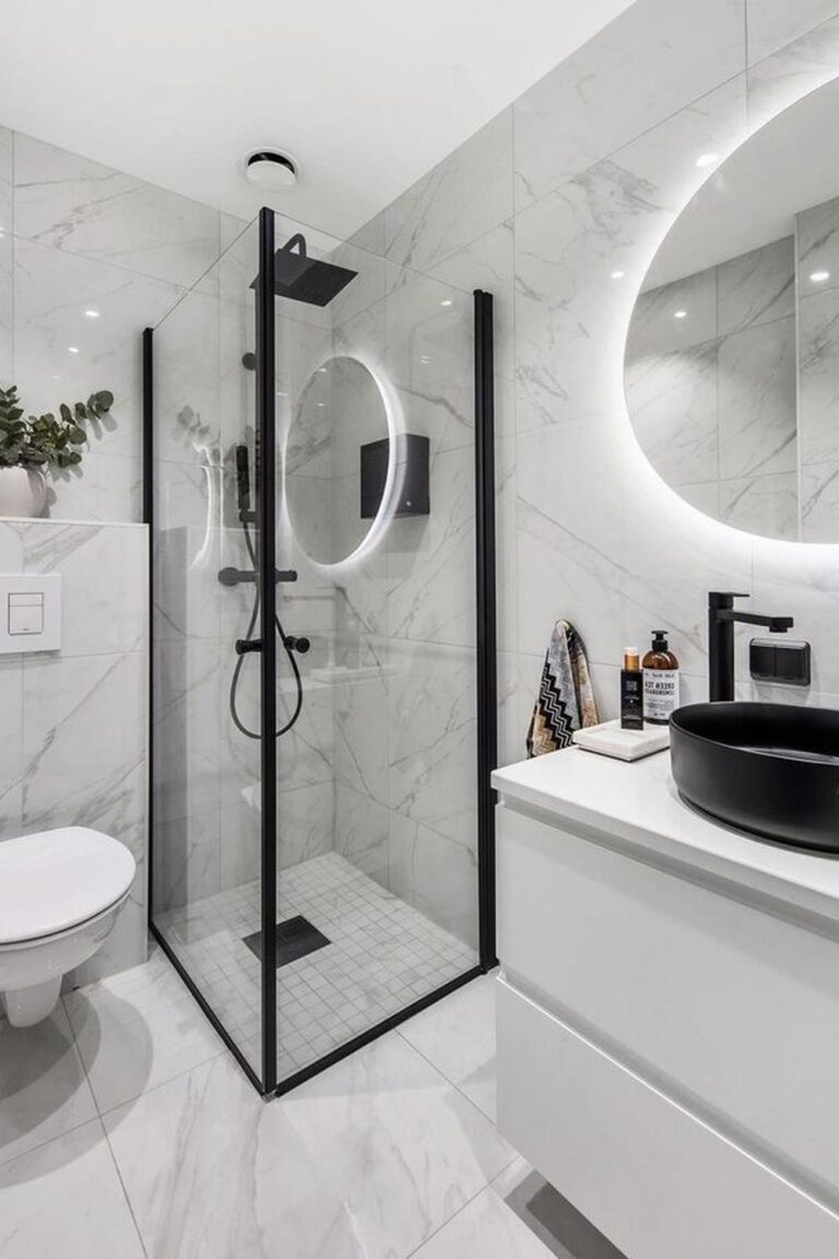 19 White Bathroom with Black Accents to Inspire Your Next Makeover