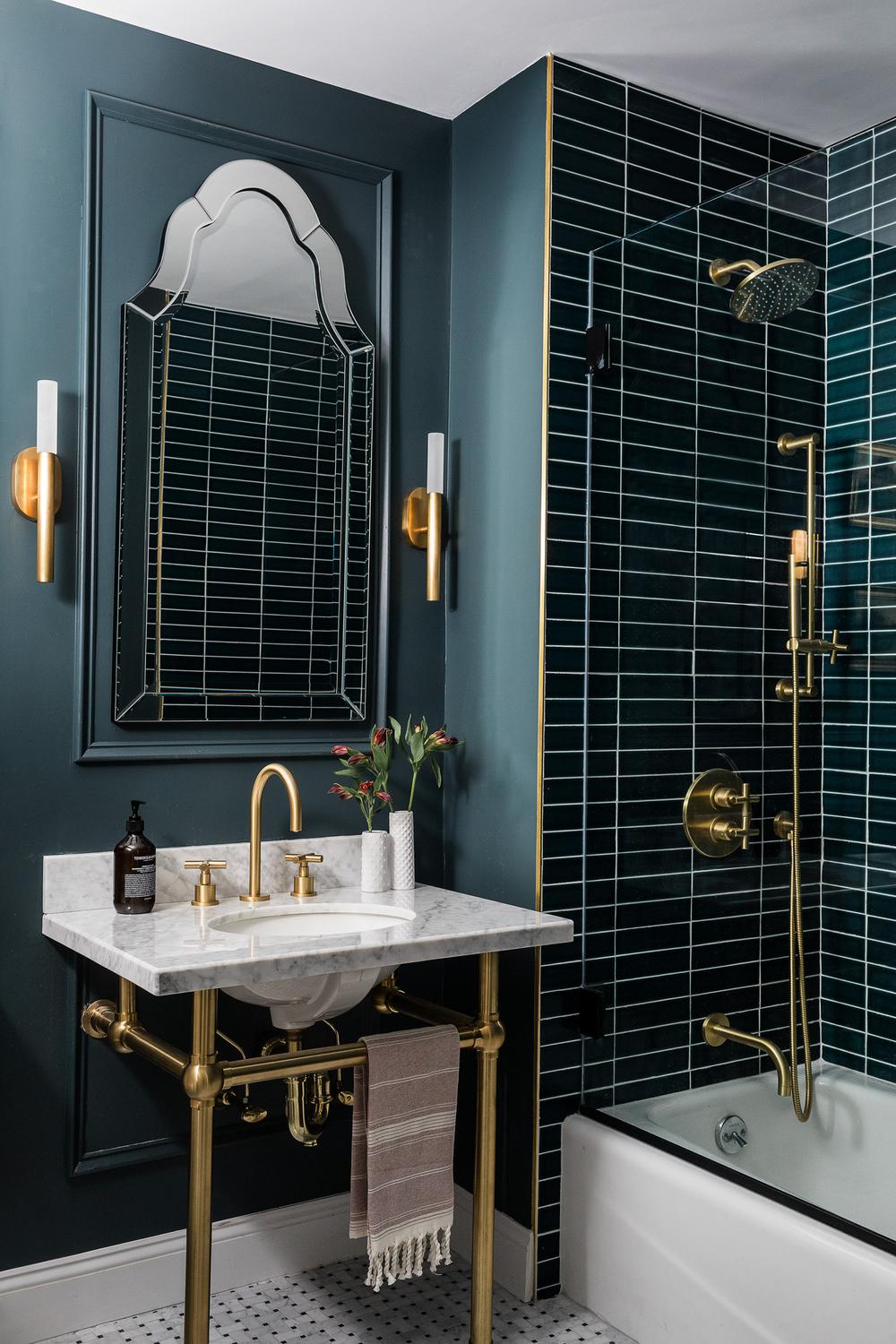 Art Deco-inspired bathroom featuring vintage elements with modern touches