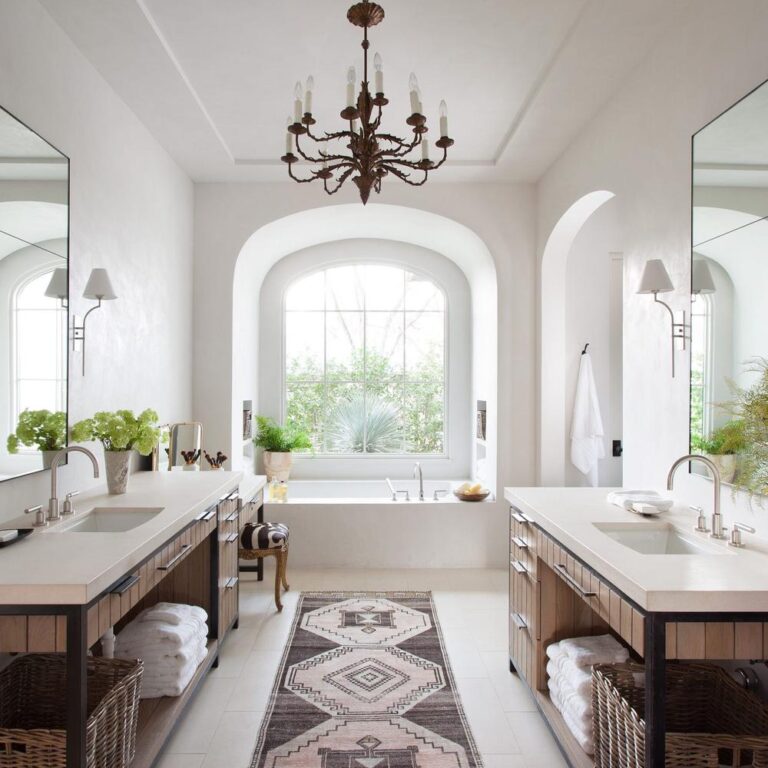 22 Bathroom Chandelier Ideas to Illuminate Your Space