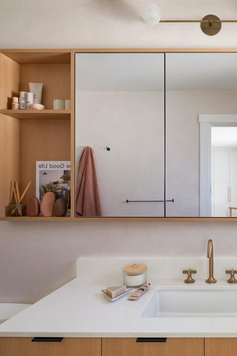 20 Bathroom Mirror Ideas to Brighten Your Space