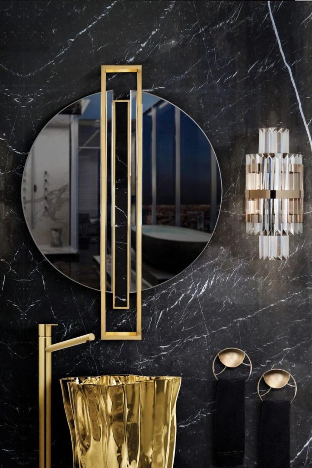 Baño lujoso con arte y confort en negro y oro