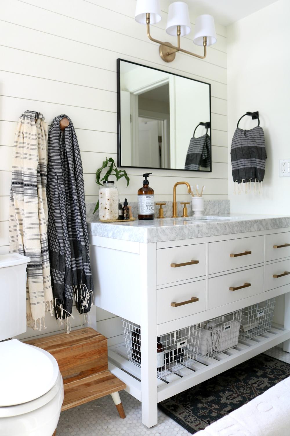 A stylish bathroom that combines classic and modern elements seamlessly.