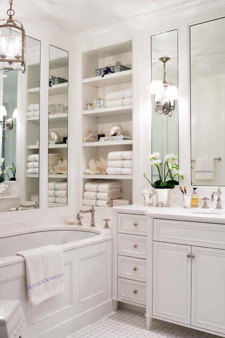 18 Timeless Classic Bathroom Design Inspirations for Elegant Spaces