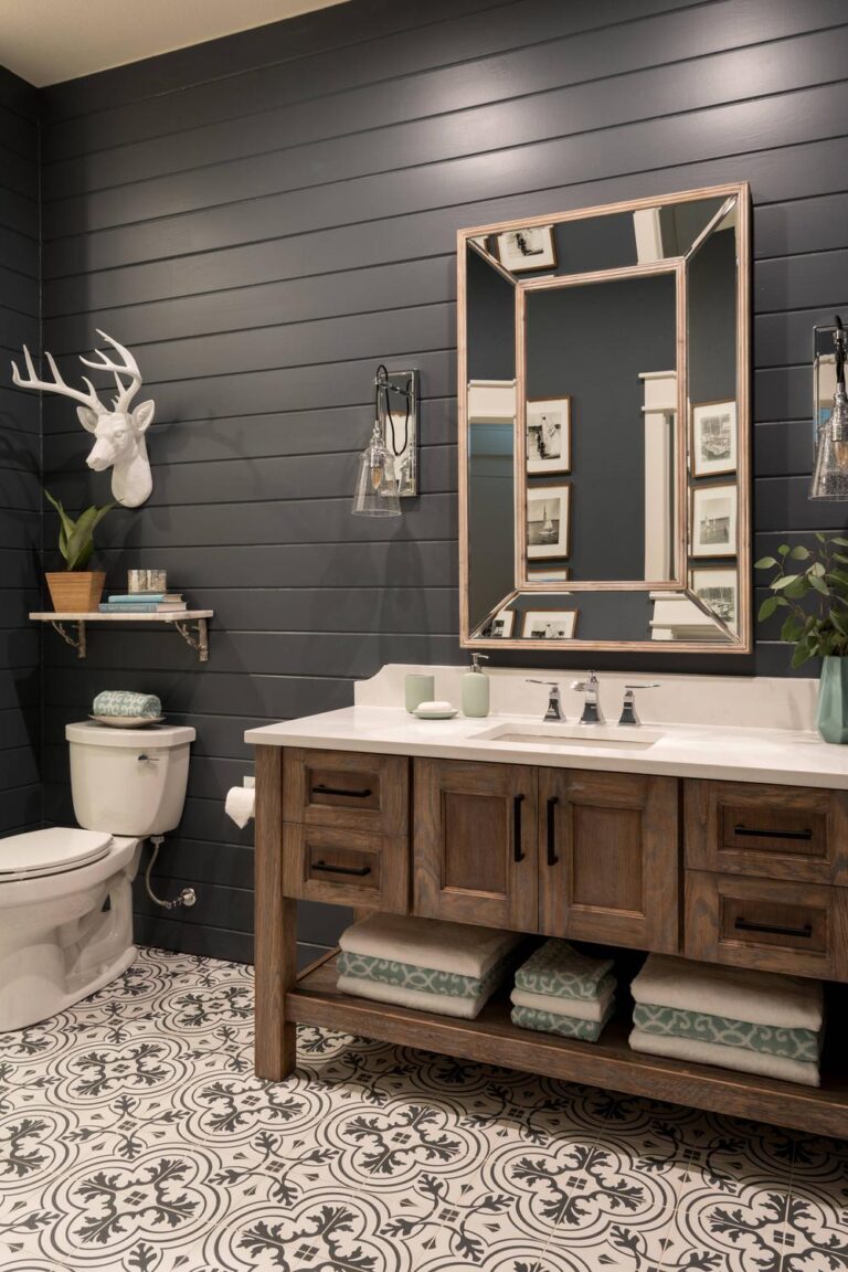 16 Cottage Style Bathroom with Deep Black Walls That Will Inspire You