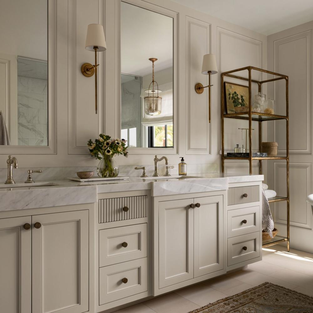 Baño clásico y moderno al mismo tiempo