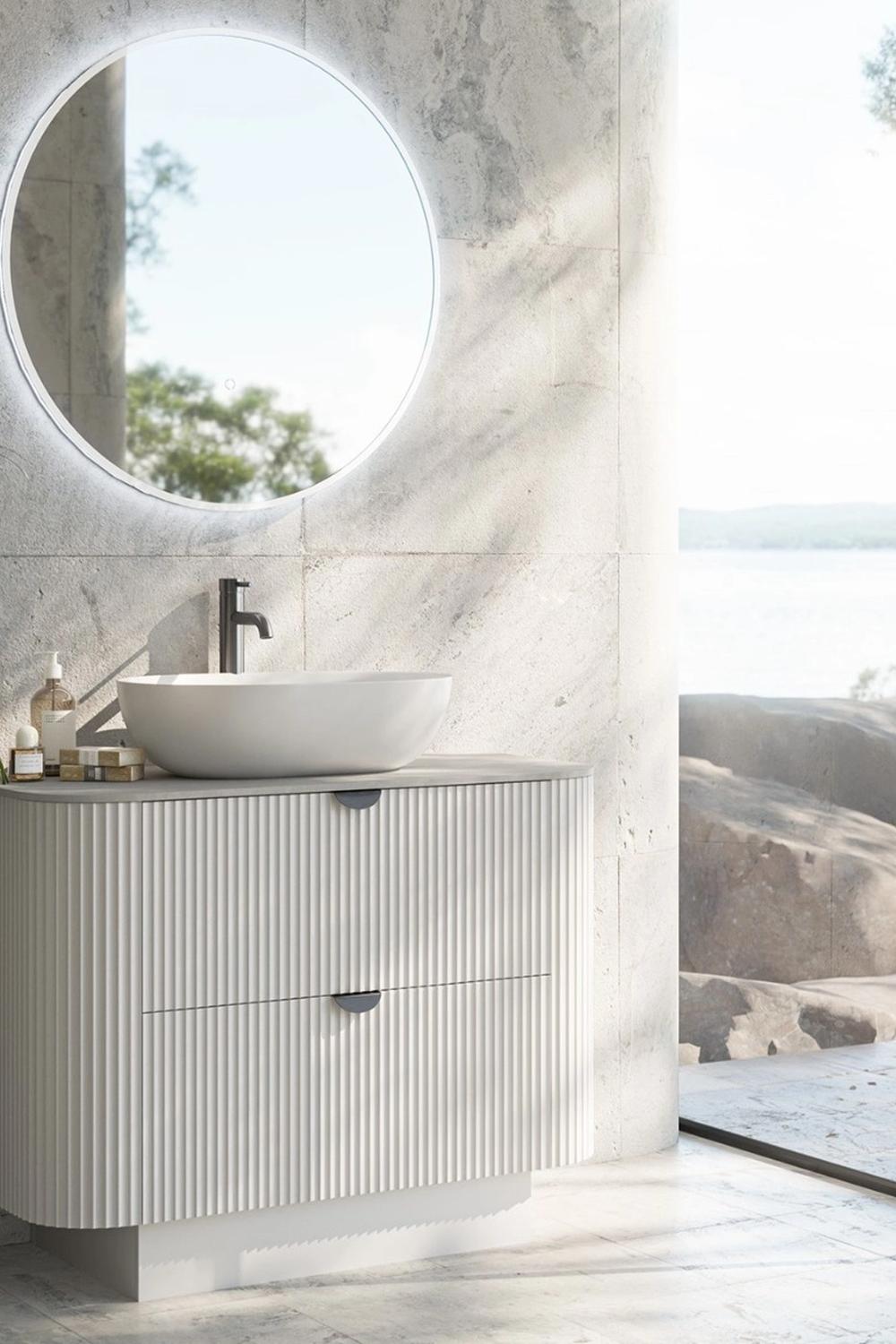 Lavabo curvo con diseño único y elegante