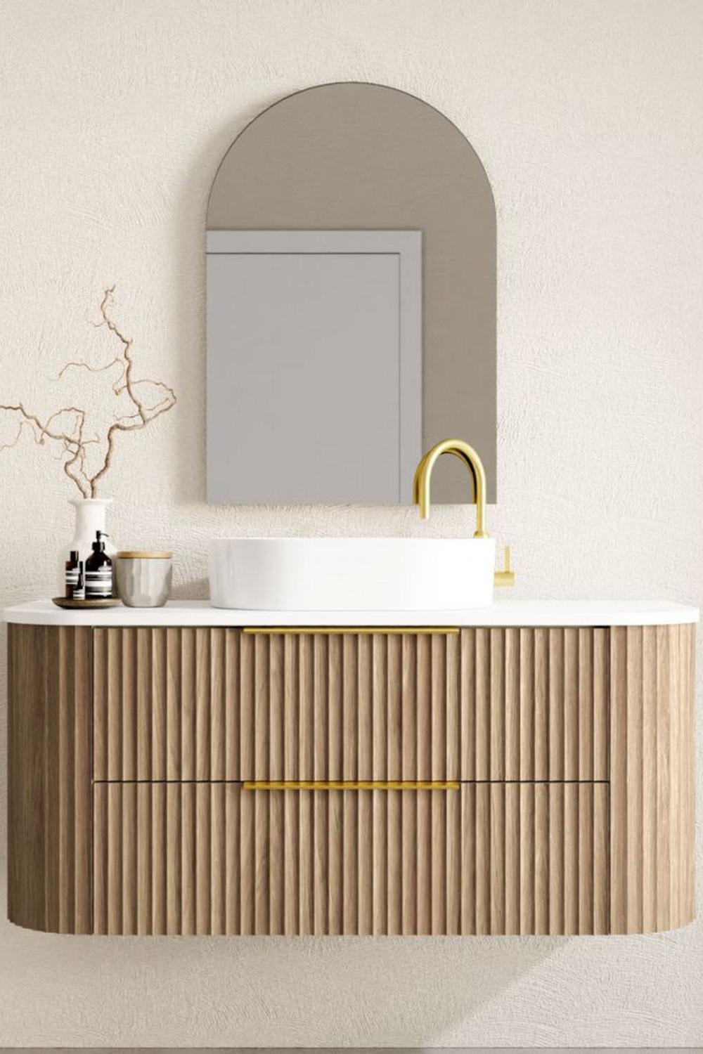 Lavabo curvo que refleja la biomimética en su diseño