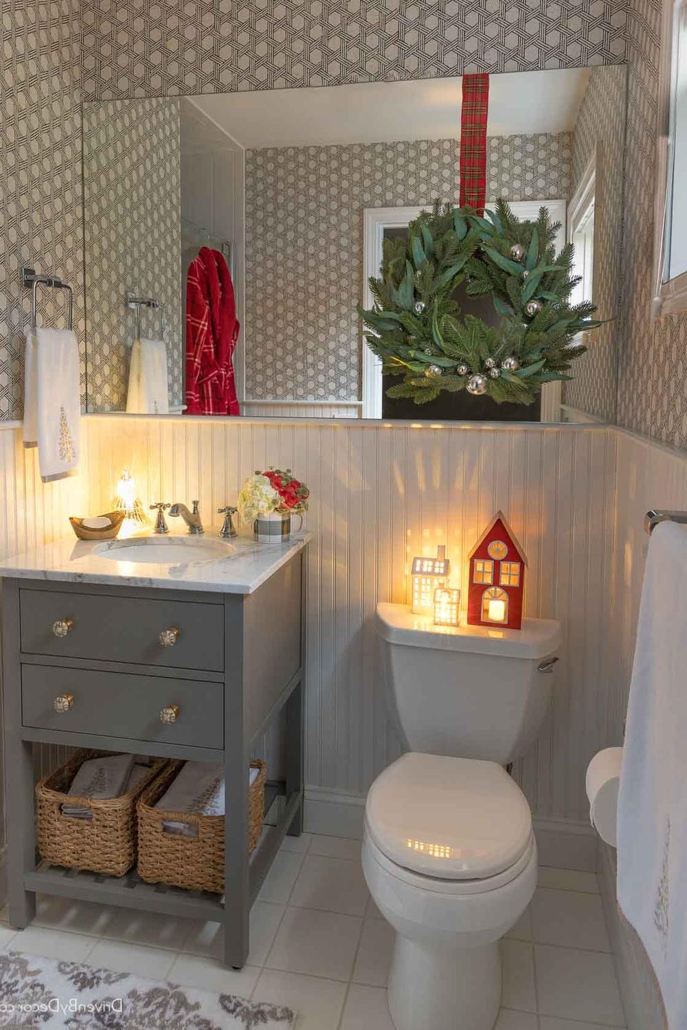 Detalles acogedores en un baño otoñal