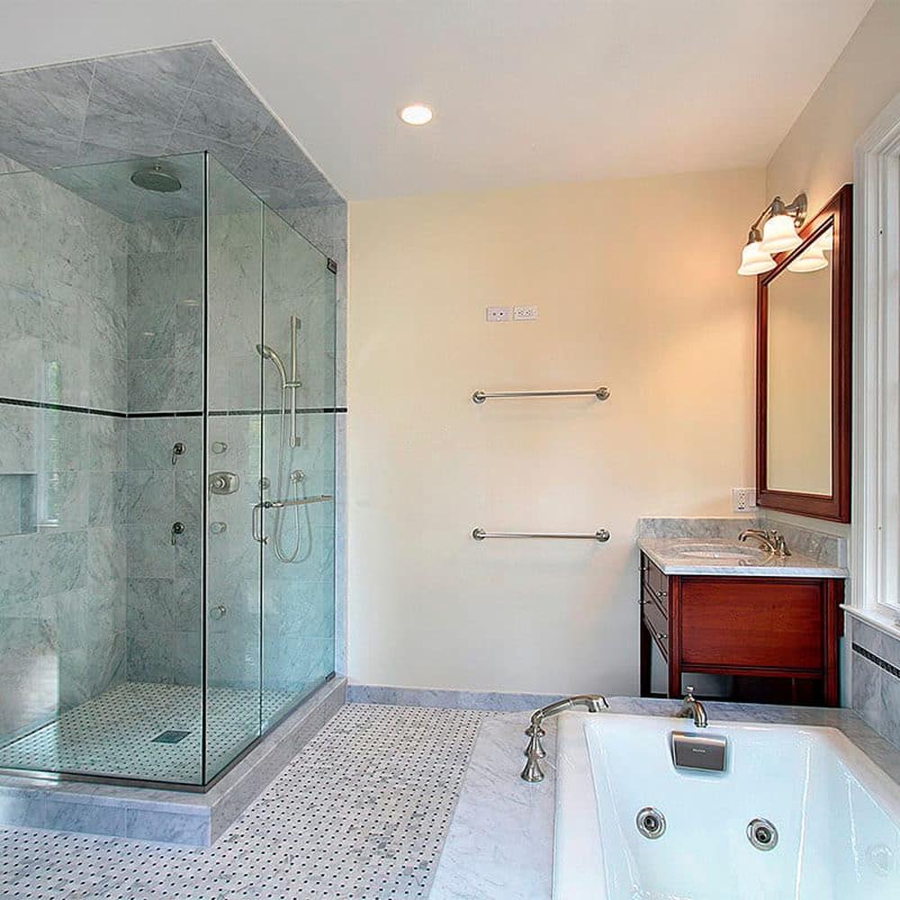 Frameless Shower Doors con accesorios de ducha lujosos