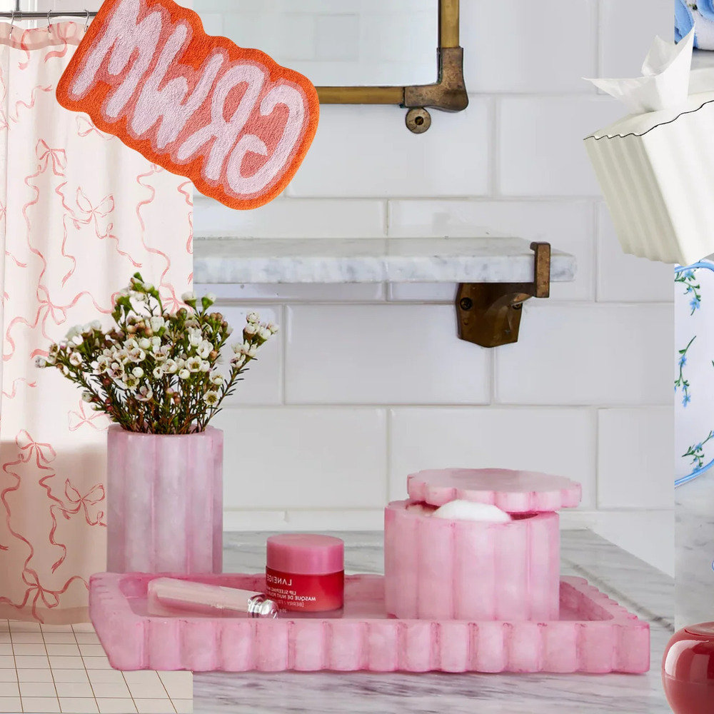 Charming girly bathroom with nautical decor
