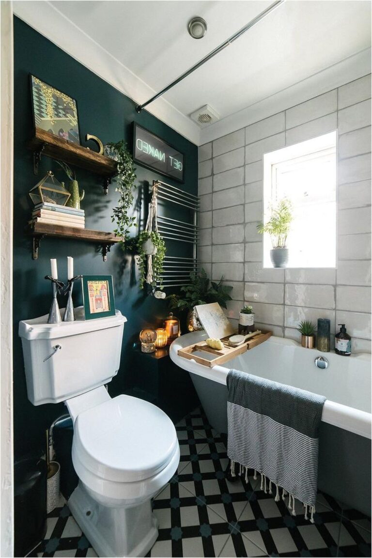 15 Maximalist Dark Teal Bathroom Designs to Inspire Your Next Remodel
