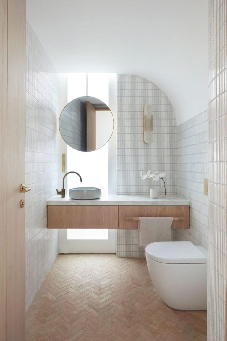 23 Modern Mediterranean Bathroom Inspirations You’ll Love