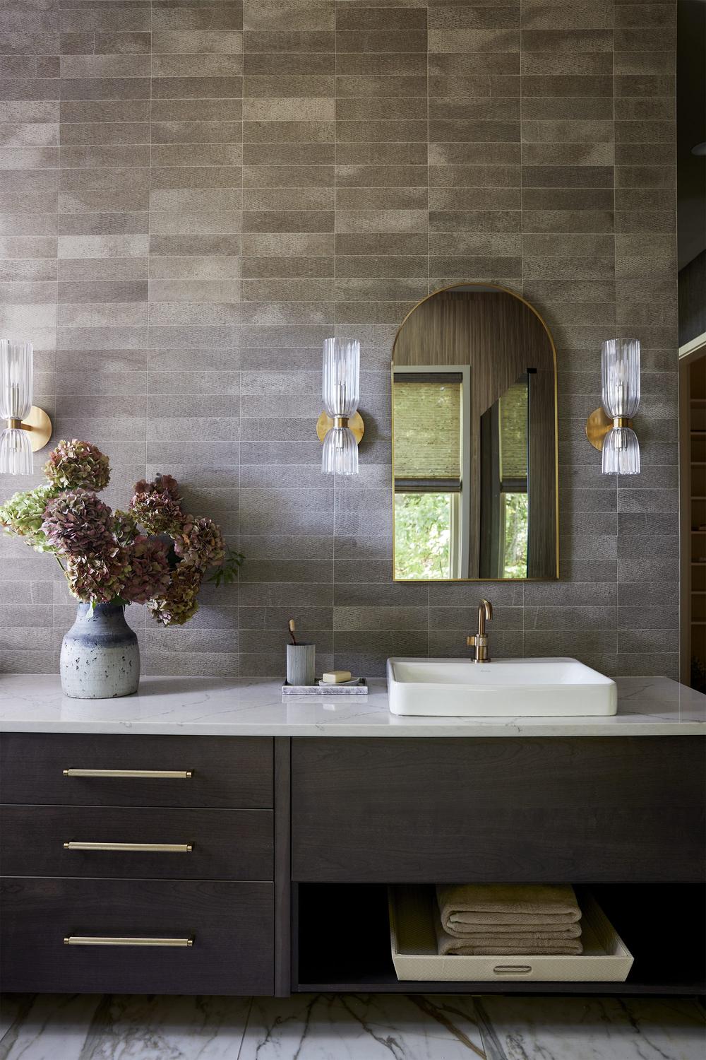 Classic bathroom design featuring modern elements in a pearl gray palette