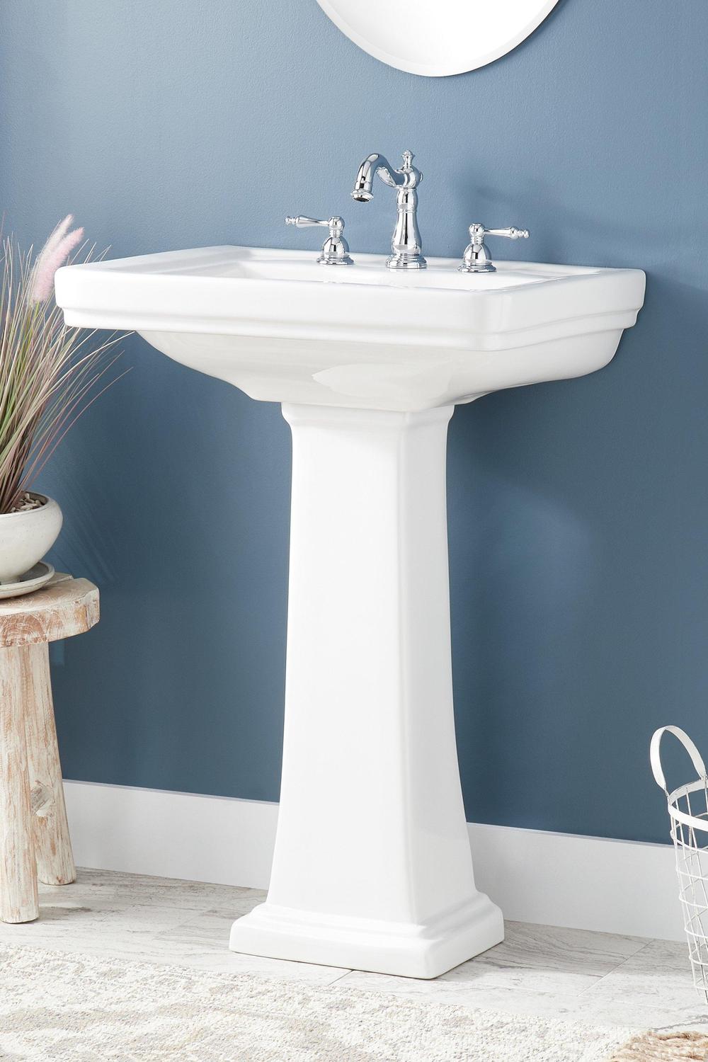 23 Pedestal Sink Bathroom Designs To Inspire Your Renovation