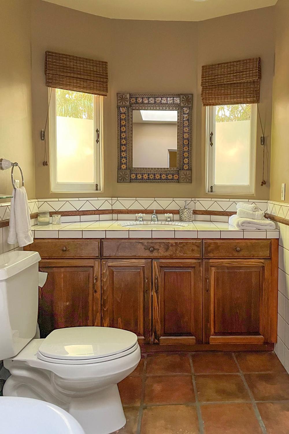 Warm Light in Cozy Retreats