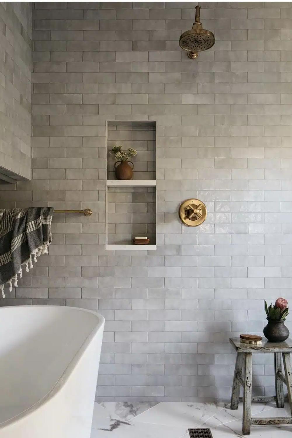Harmonious design with retro touches in bathroom