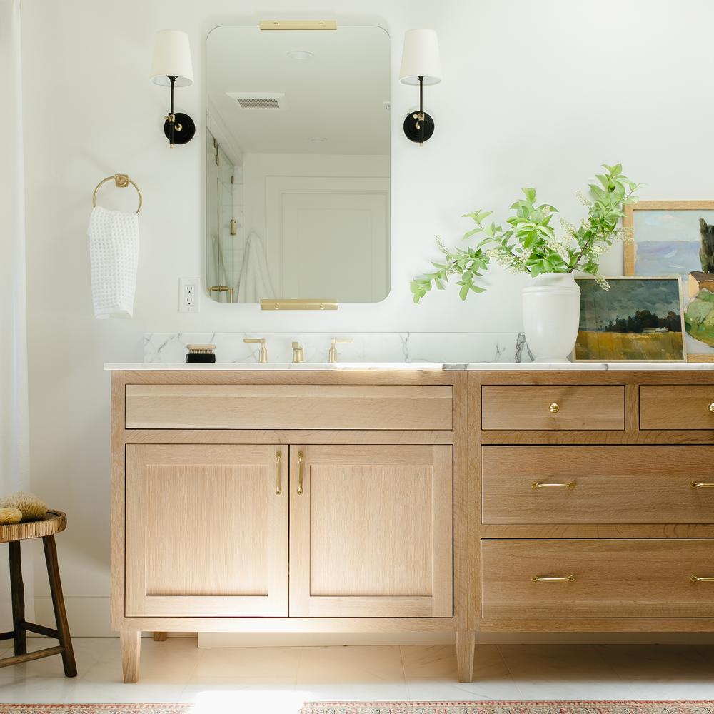 23 White Oak Bathroom Vanity Designs to Inspire Your Renovation
