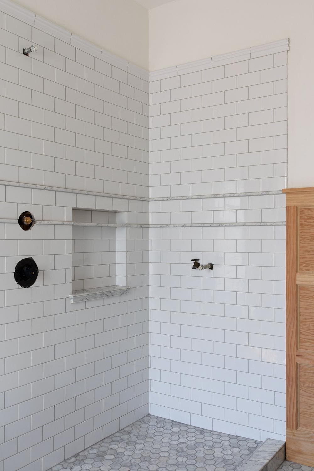Última inspiración: baños perfectos con azulejos y detalles modernos